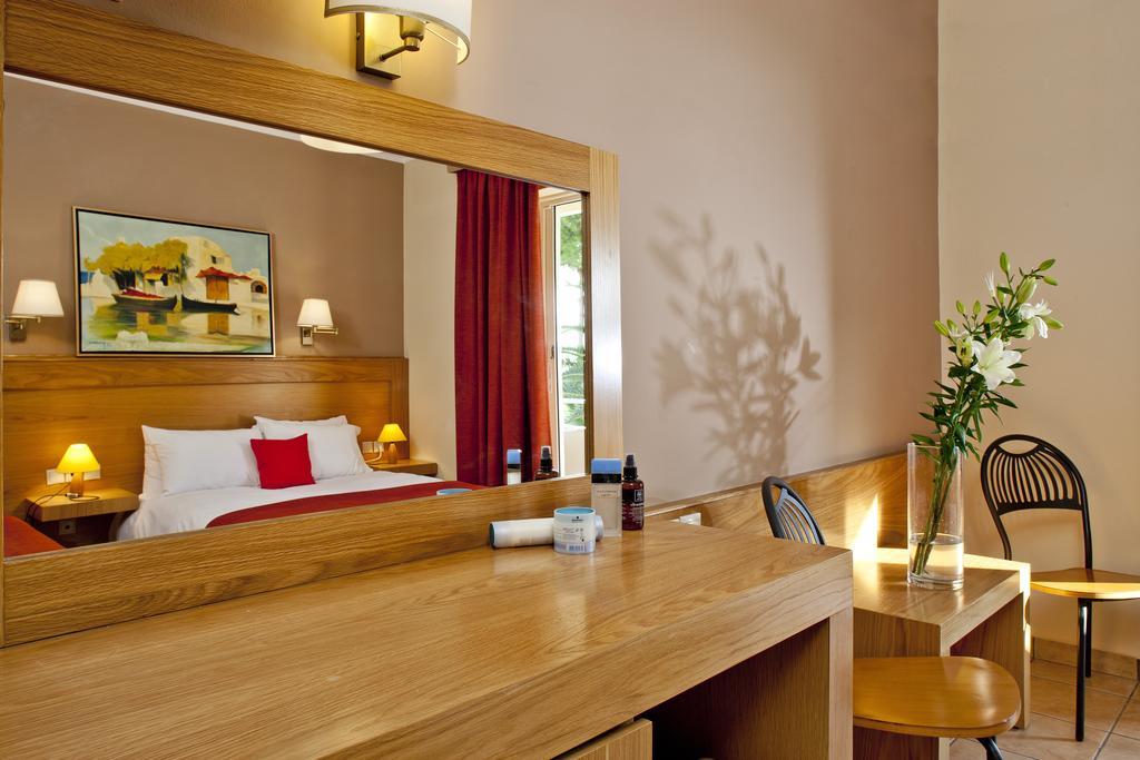 Ionian Sea Hotel & Villas - Aqua Park Kounopetra Værelse billede